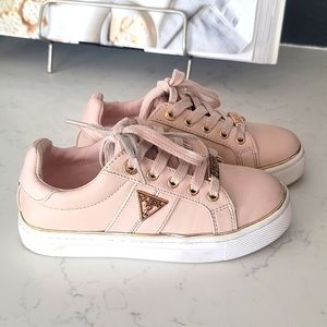 Guess 13 girls